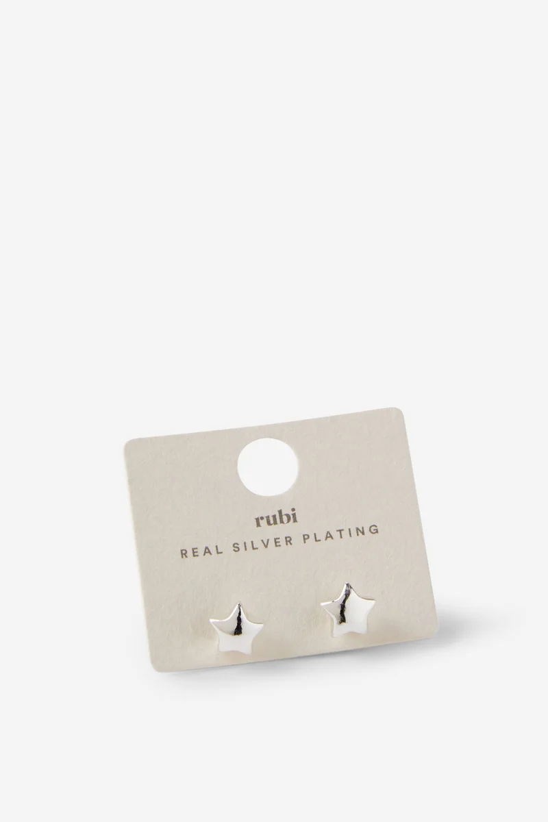 روبي Small Charm Earring